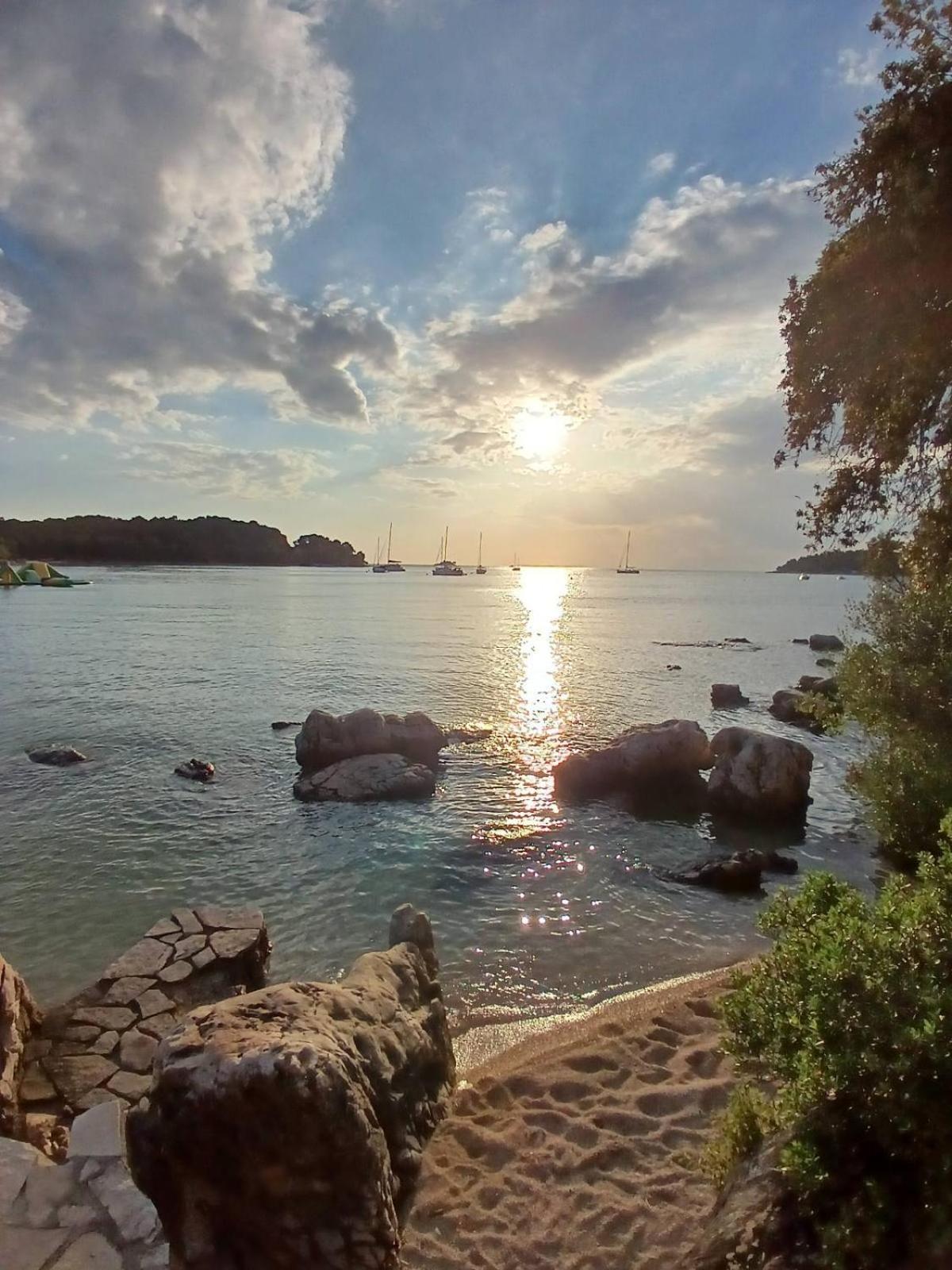 Studio Barka Rovinj Luaran gambar